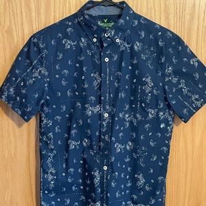 Men’s American Eagle slim short sleeve shirt